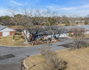 711d Dorchester Drive - Photo Thumbnail 69