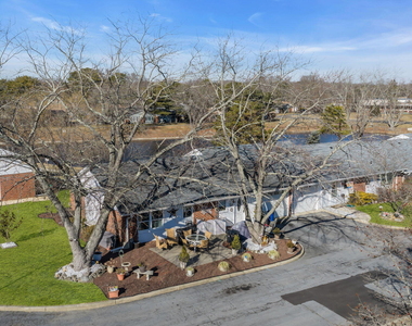 711d Dorchester Drive - Photo Thumbnail 43