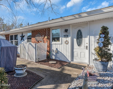 711d Dorchester Drive - Photo Thumbnail 82