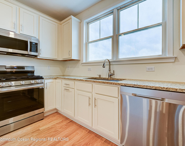 2 Raritan Cove - Photo Thumbnail 2