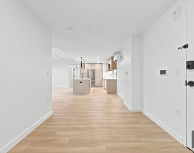 St Marks Place - Photo Thumbnail 14