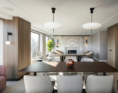 East 72nd Street - Photo Thumbnail 13