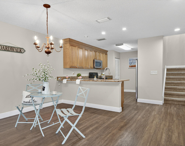 1100 Se Mitchell Avenue - Photo Thumbnail 5