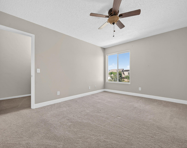 1100 Se Mitchell Avenue - Photo Thumbnail 22