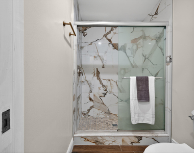 1100 Se Mitchell Avenue - Photo Thumbnail 20