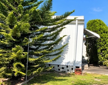 600 Lexington Street - Photo Thumbnail 12