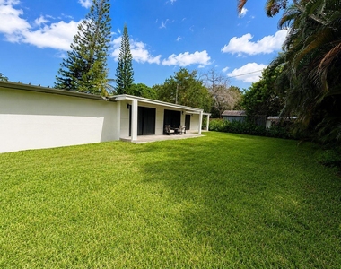 4919 Sw 28th Avenue - Photo Thumbnail 18