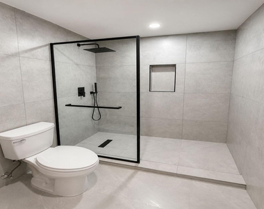 4919 Sw 28th Avenue - Photo Thumbnail 12