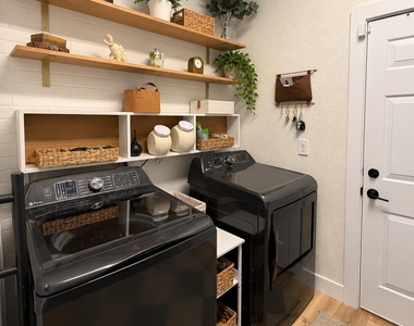 11317 Temple Street - Photo Thumbnail 12