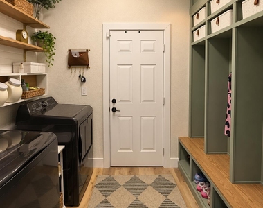 11317 Temple Street - Photo Thumbnail 9