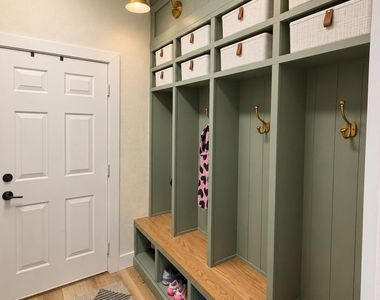 11317 Temple Street - Photo Thumbnail 10