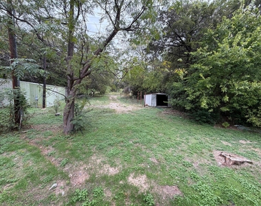 2916 E Briarwood Street - Photo Thumbnail 15
