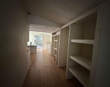 2916 E Briarwood Street - Photo Thumbnail 7