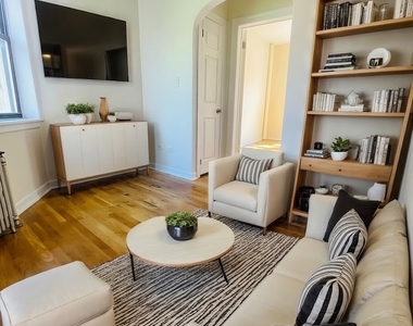 212 Grand Street - Photo Thumbnail 1