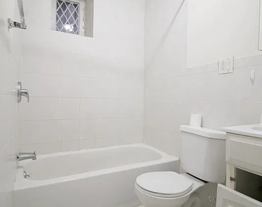 493 Clinton Avenue - Photo Thumbnail 2