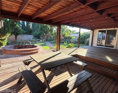470 Walnut - Photo Thumbnail 8