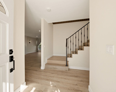 24585 Calvert Street - Photo Thumbnail 3