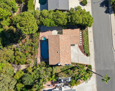 24585 Calvert Street - Photo Thumbnail 38