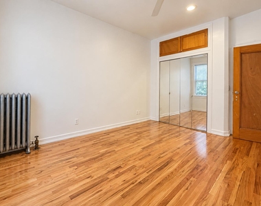 320 Wadsworth Avenue - Photo Thumbnail 7