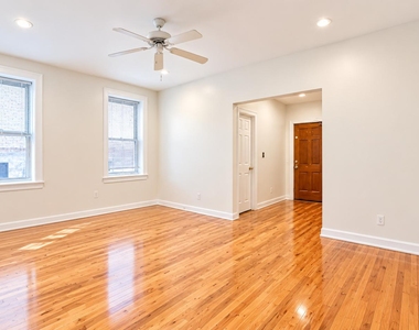 320 Wadsworth Avenue - Photo Thumbnail 2