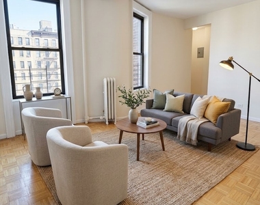 West 187th Street - Photo Thumbnail 1