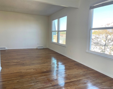 15-39 Bell Blvd., - Photo Thumbnail 13