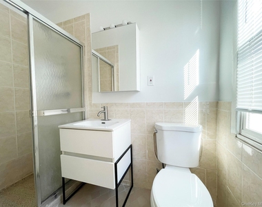 15-39 Bell Blvd., - Photo Thumbnail 4