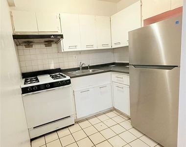 3207 Leavitt Street - Photo Thumbnail 7