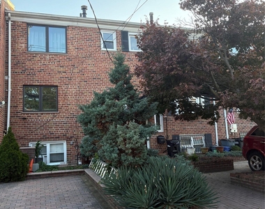 61-33 69th St - Photo Thumbnail 9