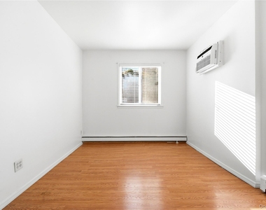 112 Walnut Street - Photo Thumbnail 19