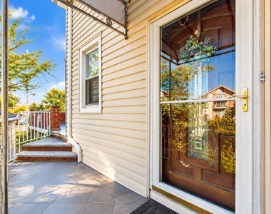 112 Walnut Street - Photo Thumbnail 27