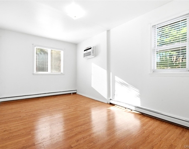 112 Walnut Street - Photo Thumbnail 18