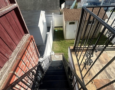 267-08 E Williston Avenue - Photo Thumbnail 15