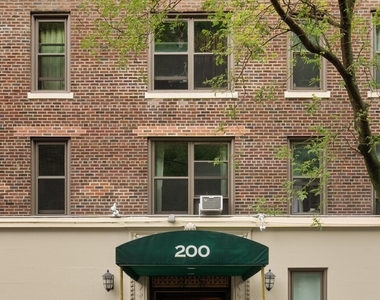 200 W 108th Street - Photo Thumbnail 17