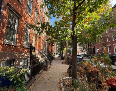 343 W 12th Street - Photo Thumbnail 8