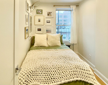 343 W 12th Street - Photo Thumbnail 5