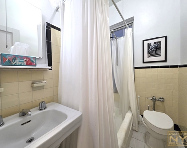 27 E 94th Street - Photo Thumbnail 4