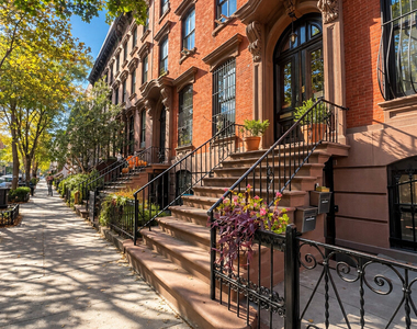 240 Carlton Avenue - Photo Thumbnail 17