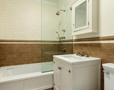 27 W 72nd Street - Photo Thumbnail 6