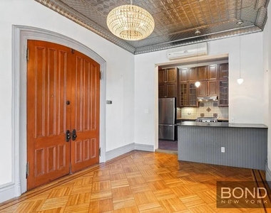 18 Herkimer Street - Photo Thumbnail 1