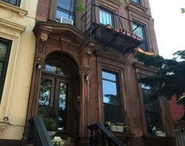 18 Herkimer Street - Photo Thumbnail 10