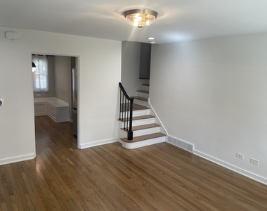 117 E 6th Avenue - Photo Thumbnail 1
