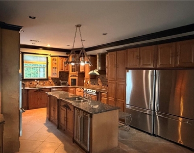 1541 Mcconnell Road - Photo Thumbnail 1