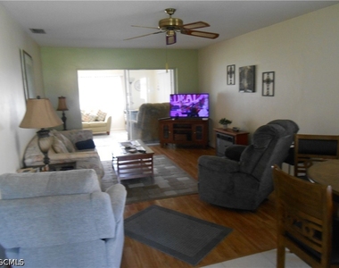 2320 Narcissus Court - Photo Thumbnail 9