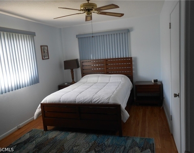 2320 Narcissus Court - Photo Thumbnail 34
