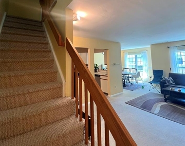 559 Ridge - Photo Thumbnail 6