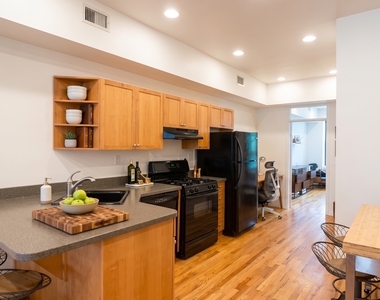 512 East 119th Street - Photo Thumbnail 9