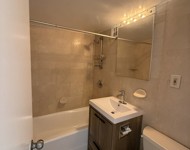 220 East 63rd Street - Photo Thumbnail 7