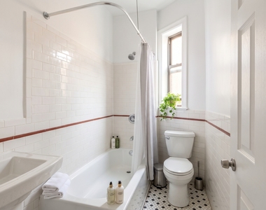 650 West 173rd Street - Photo Thumbnail 5
