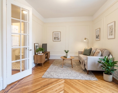 650 West 173rd Street - Photo Thumbnail 2